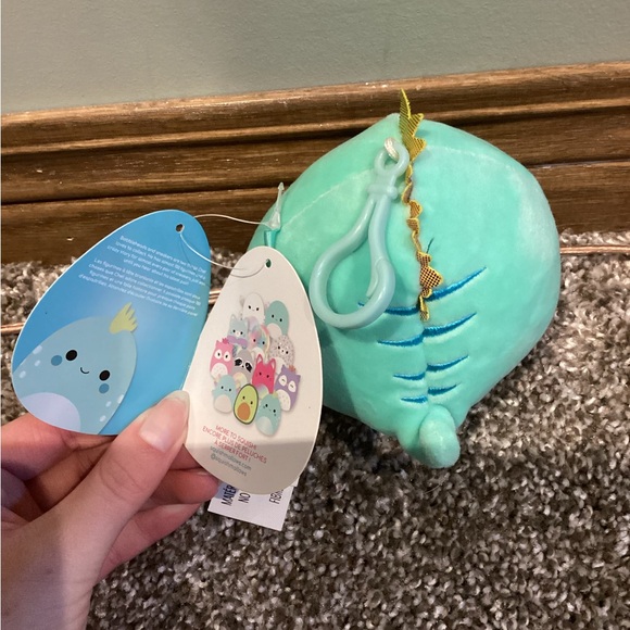 Squishmallows Chet Clip - Picture 2 of 2